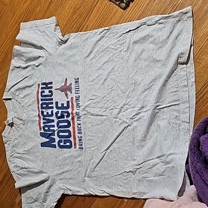 Graphic tshirt Mavrick  /Goose